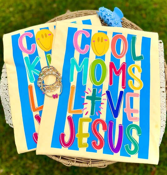Cool Moms Love Jesus Comfort Colors Graphic Tee