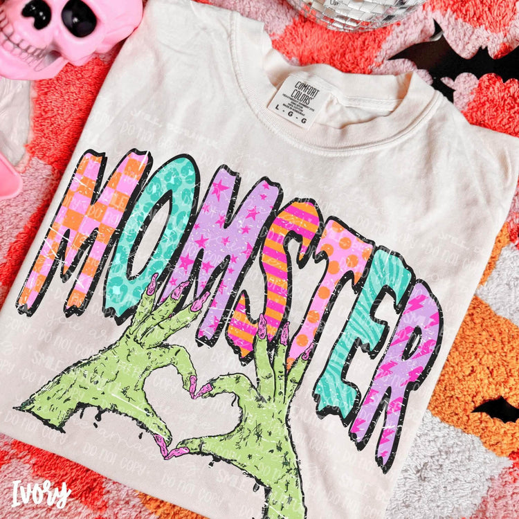 Momster Mama Halloween Comfort Colors Graphic Tee