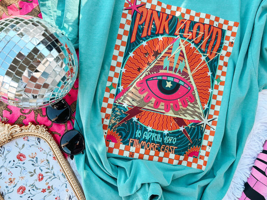 Vintage Pink  Pyramid Graphic Tee Comfort Colors